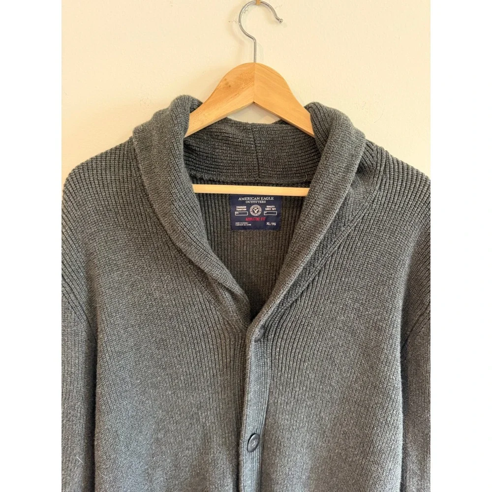 American Eagle Mens Shawl Collar Cardigan Sweater Gray Athletic Fit XL Cotton